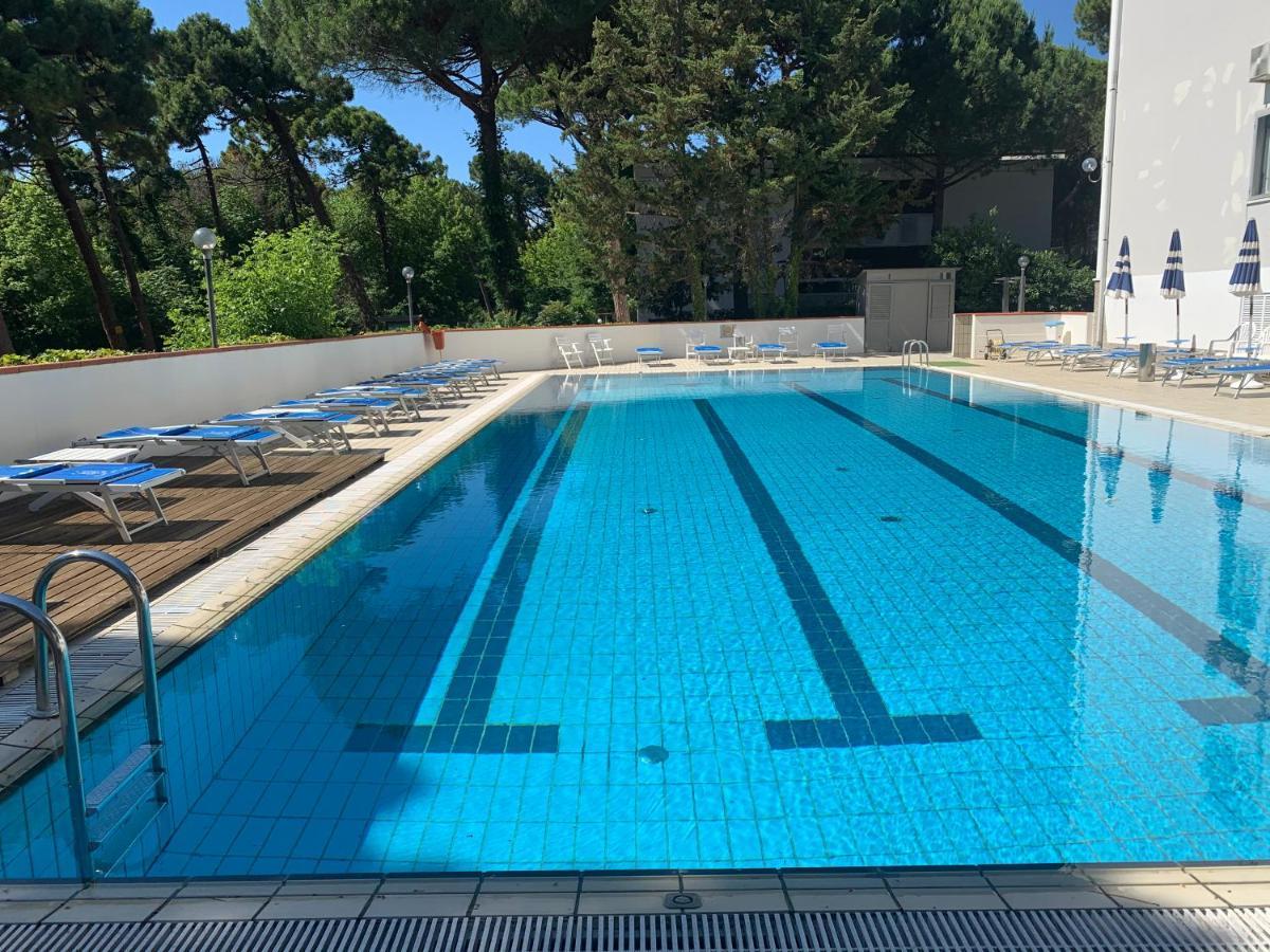 G&D Hotel Deanna Pool&Brunch Milano Marittima Extérieur photo