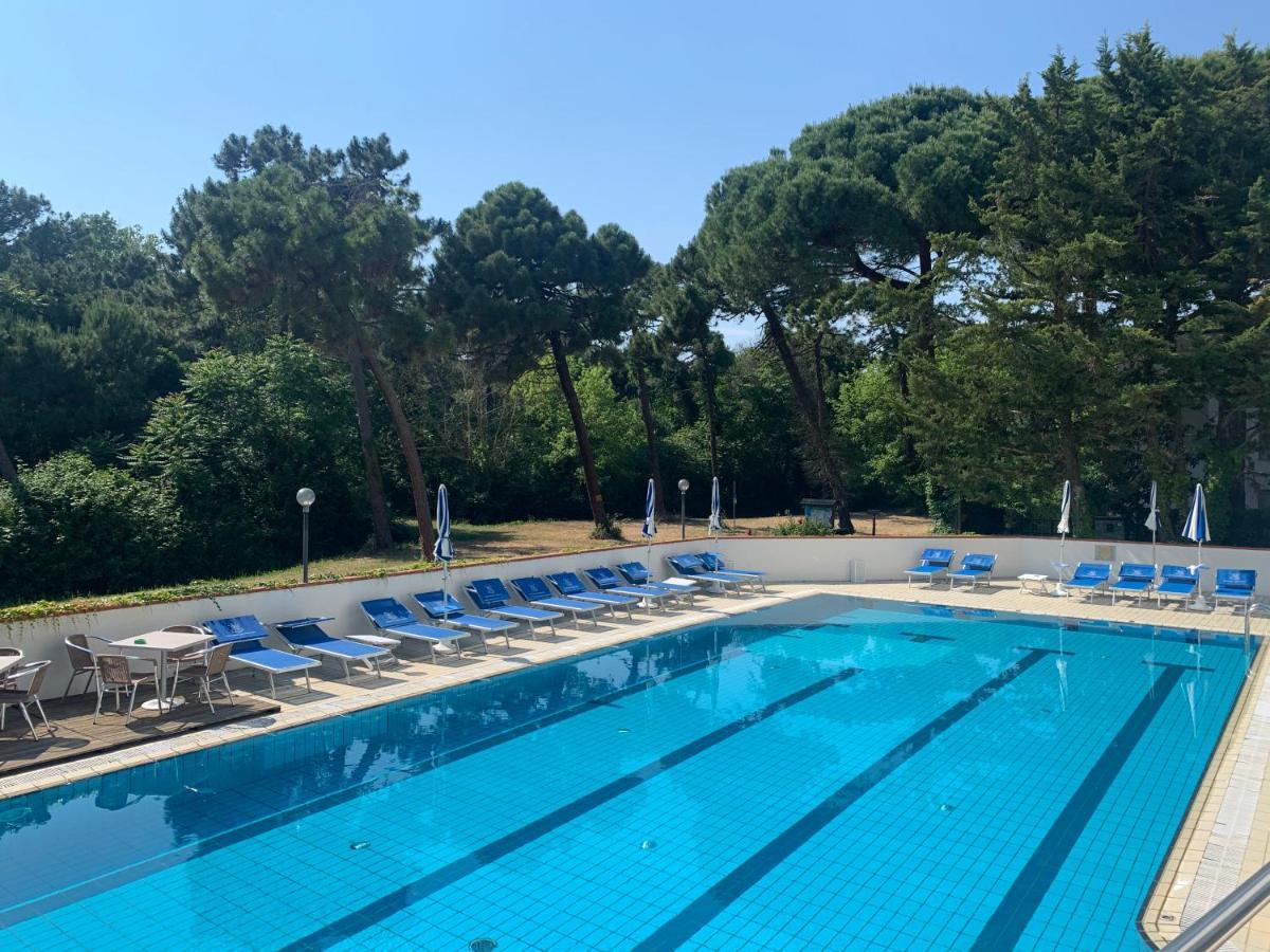 G&D Hotel Deanna Pool&Brunch Milano Marittima Extérieur photo