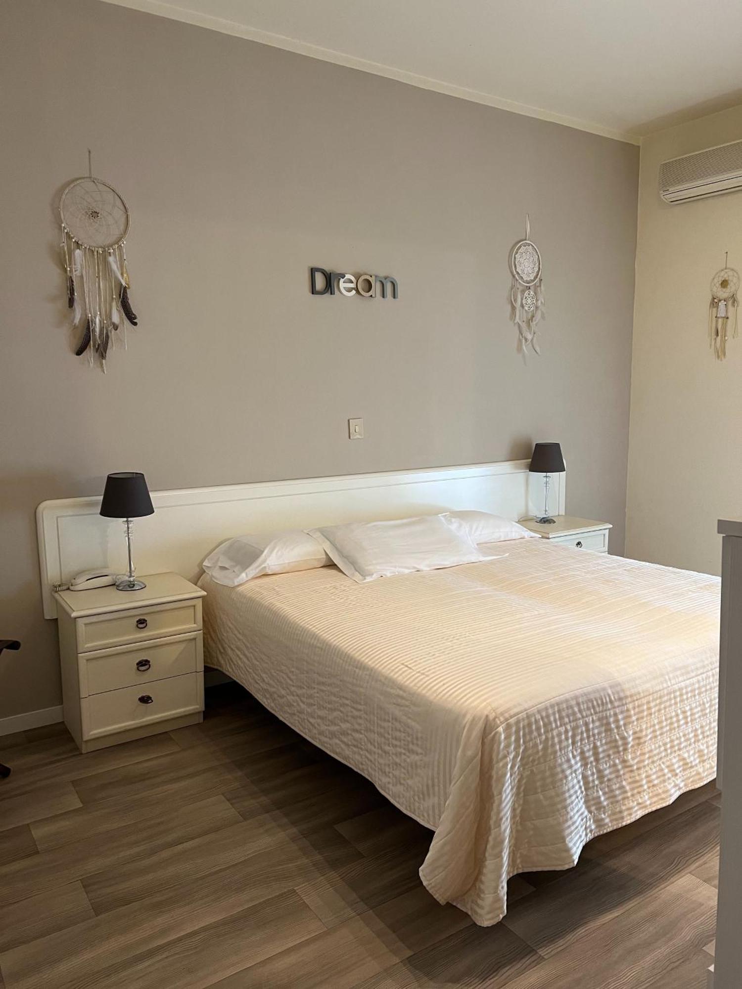 G&D Hotel Deanna Pool&Brunch Milano Marittima Chambre photo