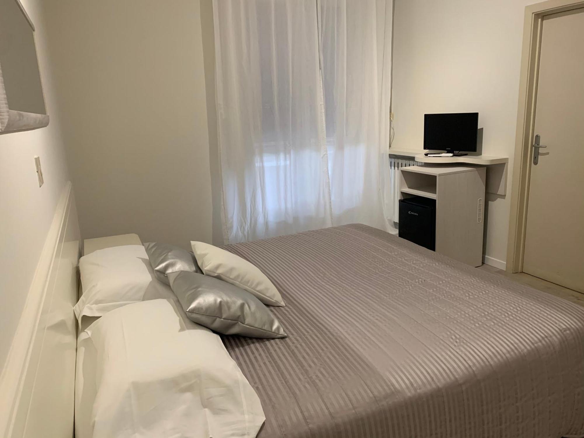 G&D Hotel Deanna Pool&Brunch Milano Marittima Chambre photo