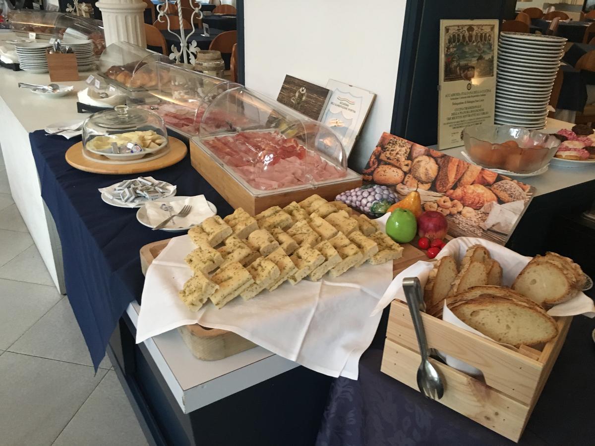 G&D Hotel Deanna Pool&Brunch Milano Marittima Extérieur photo